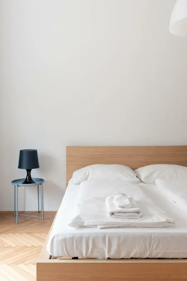 Universum Apartment 2 Vienna Austria