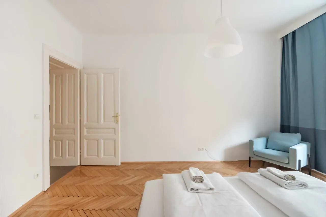 Universum Apartment 2 Wien