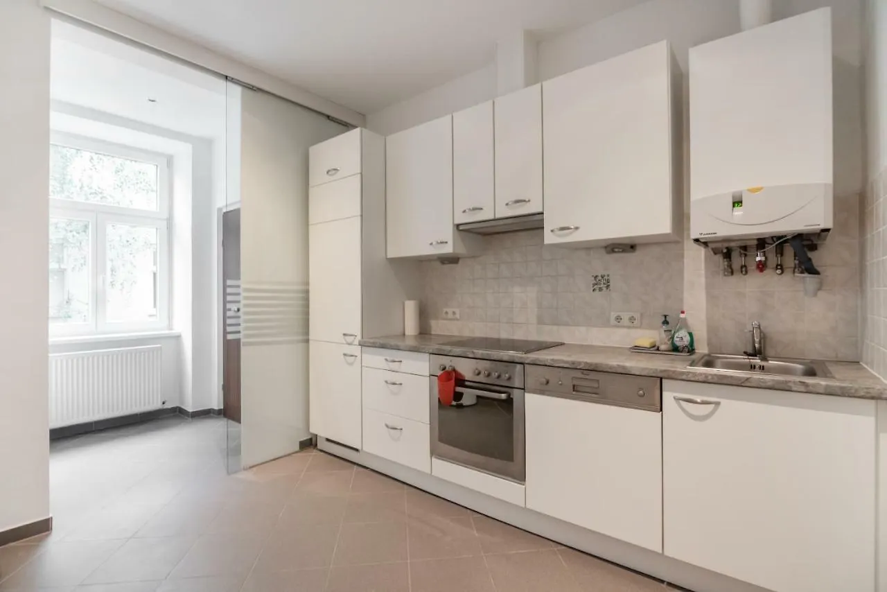 Universum Apartment 2 Vienne
